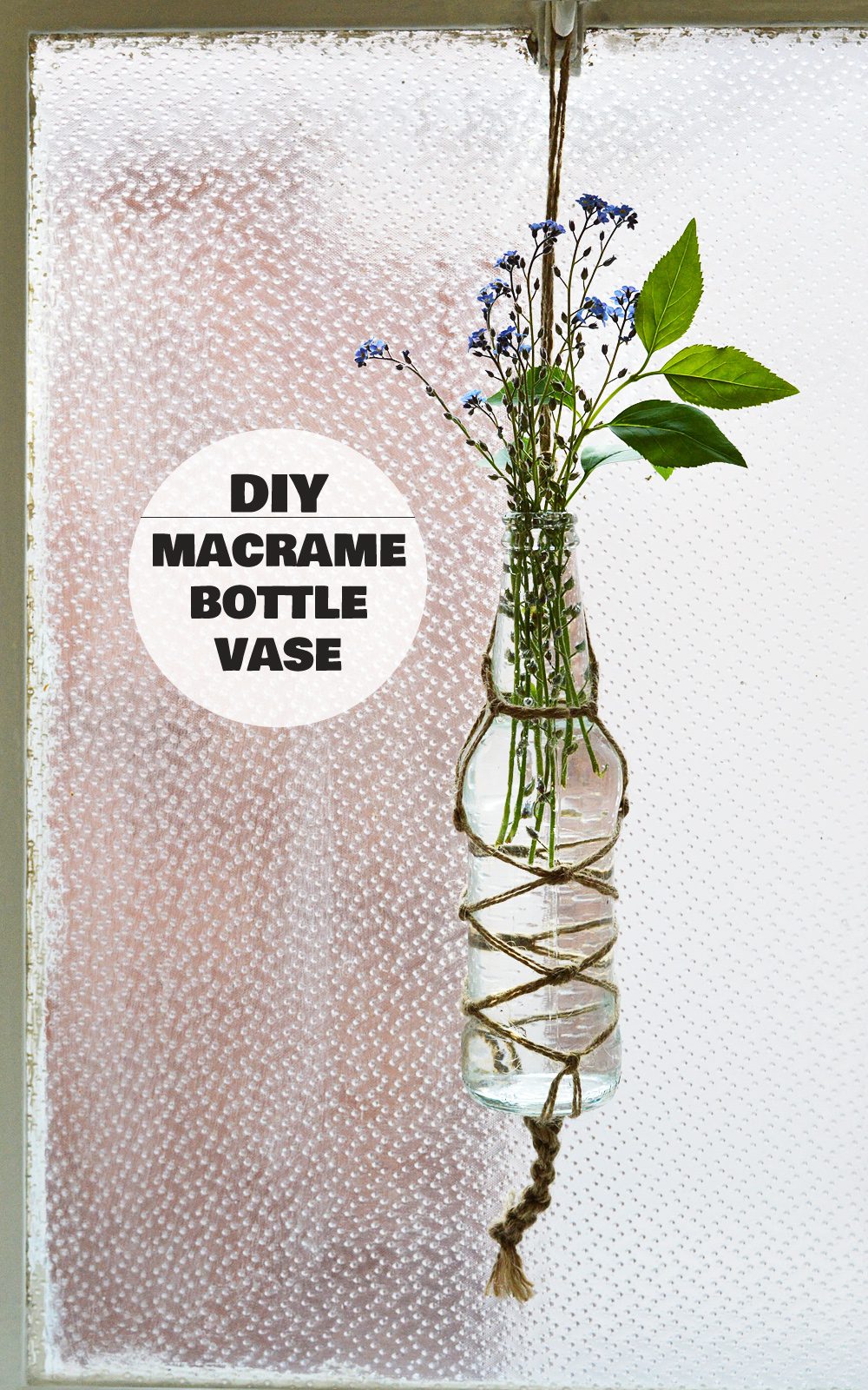 Knotted macrame bottle vases #DIY #macrame